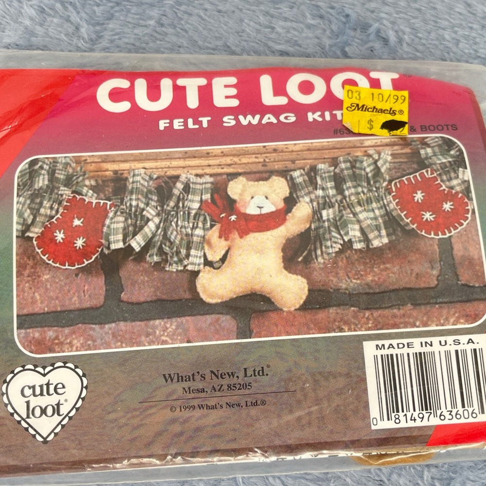 Vintage Cute Loot Felt Swag Kit Lot of 4 Christmas Garland Santa Bear Joy Angel - Picture 2 of 6